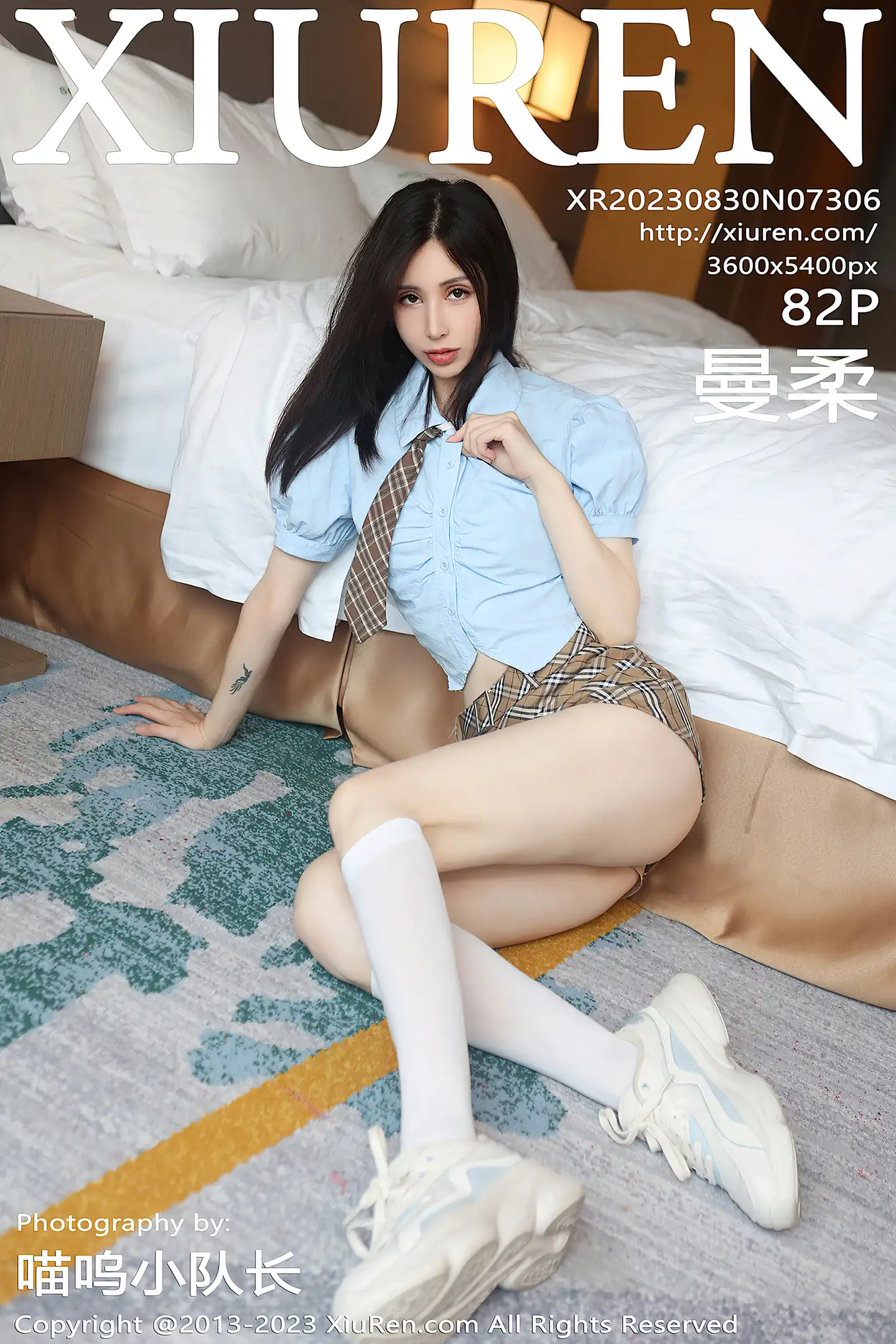 [XiuRen秀人网]No.7306_模特曼柔脱淡蓝上衣露性感蓝色蕾丝内衣配白丝袜迷人诱惑写真82P-秀人网 - XiuRen.Space